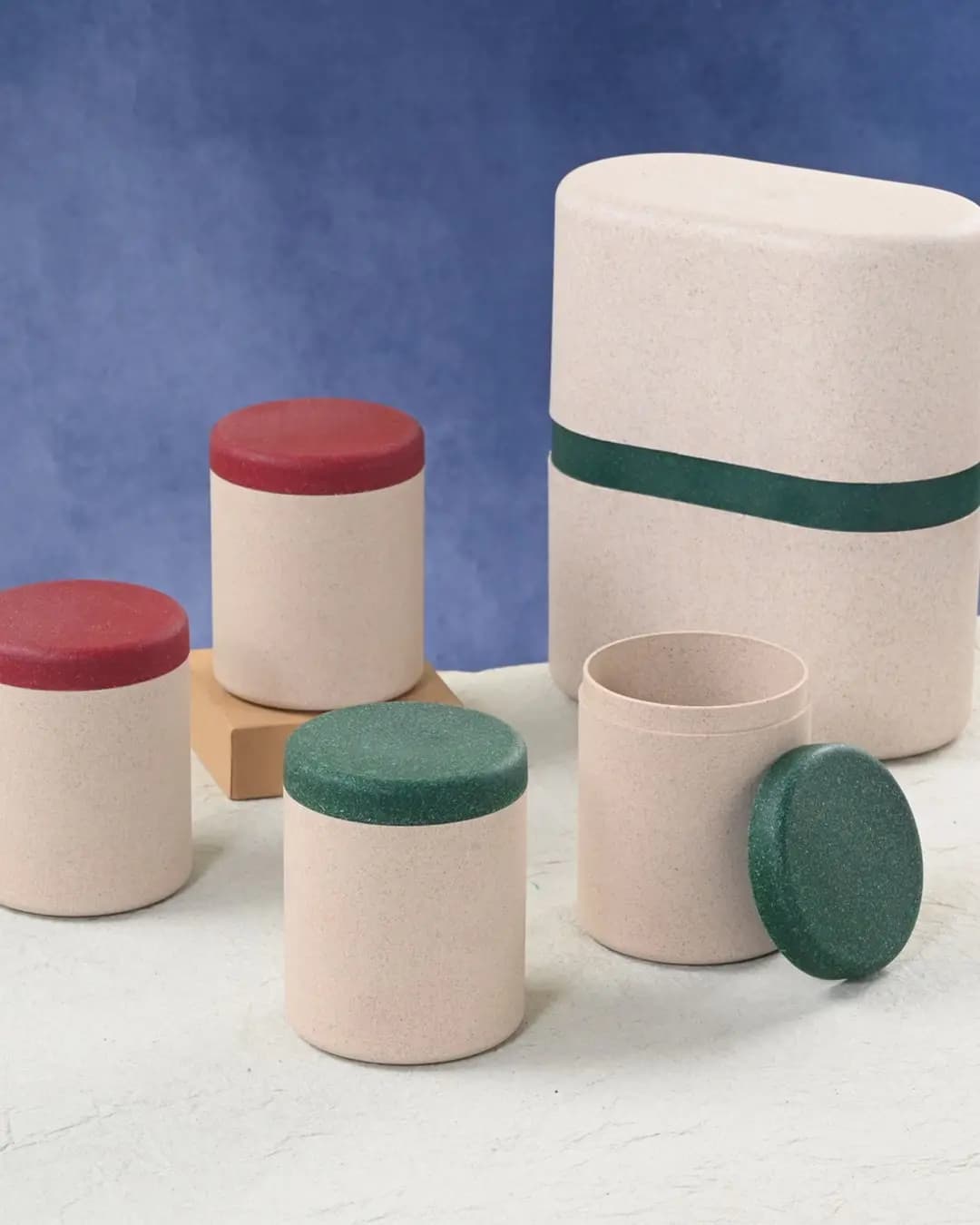 EHA Altus Gift Box AVVVV6 – 4 Canister Boxes 400 ml