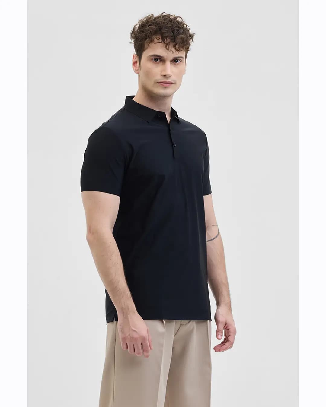 Snitch Solid Technical Stitchless Polo