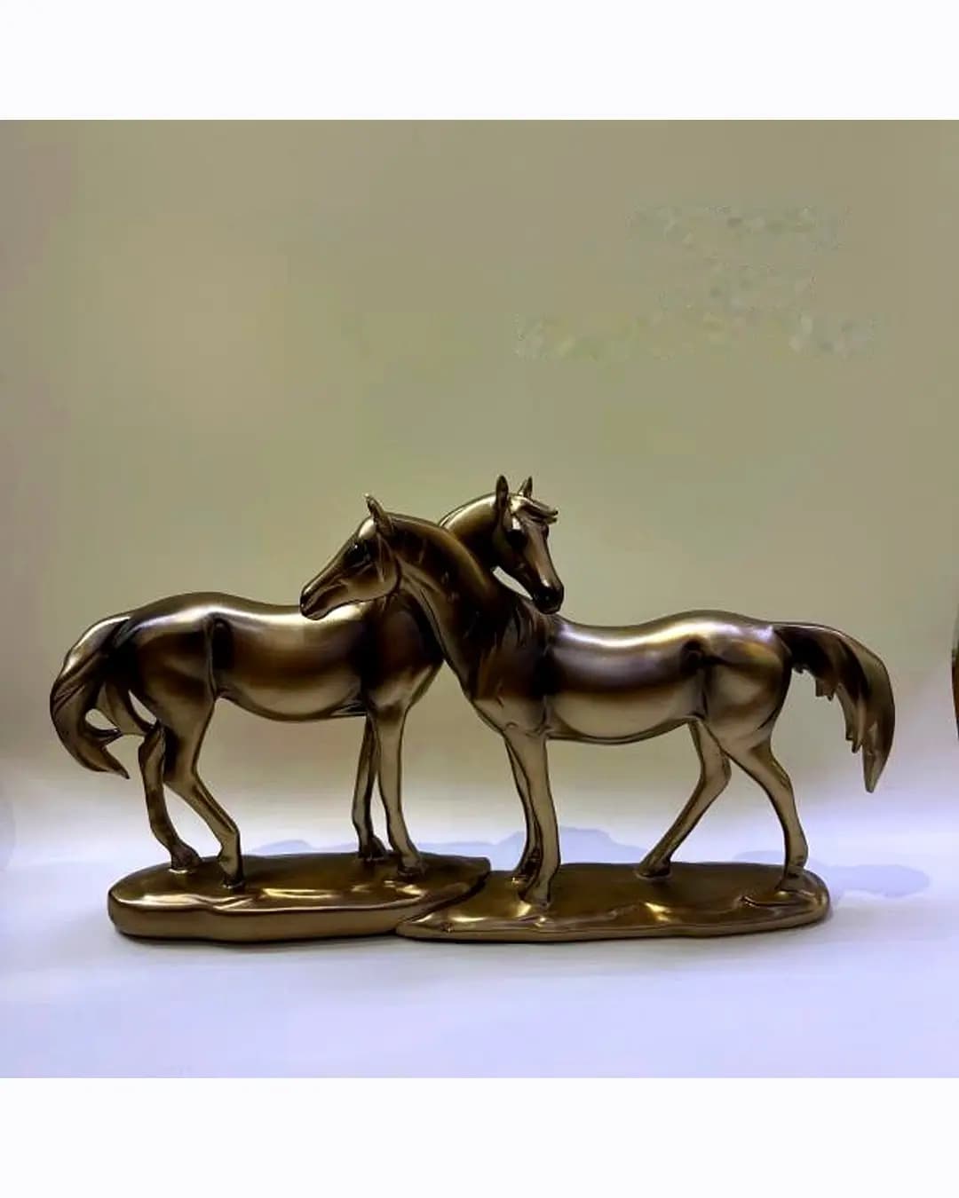 Twin Horse Showpiece