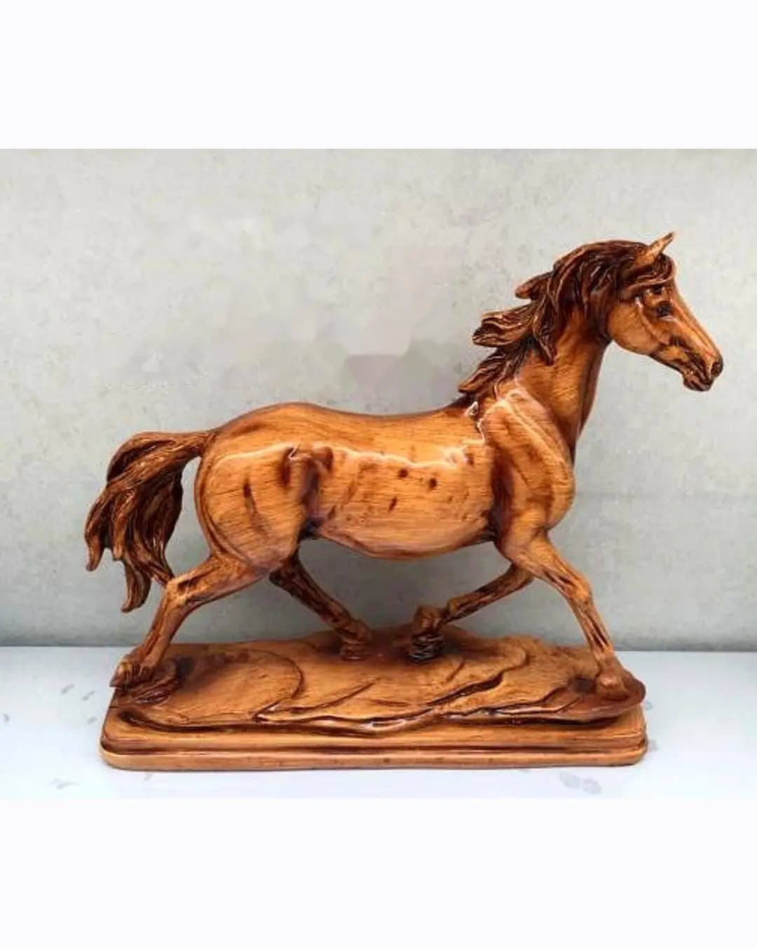 Running Horse Showpiece