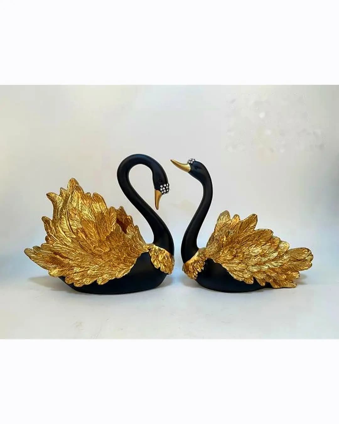 Swan Pair Showpiece - Black & Gold