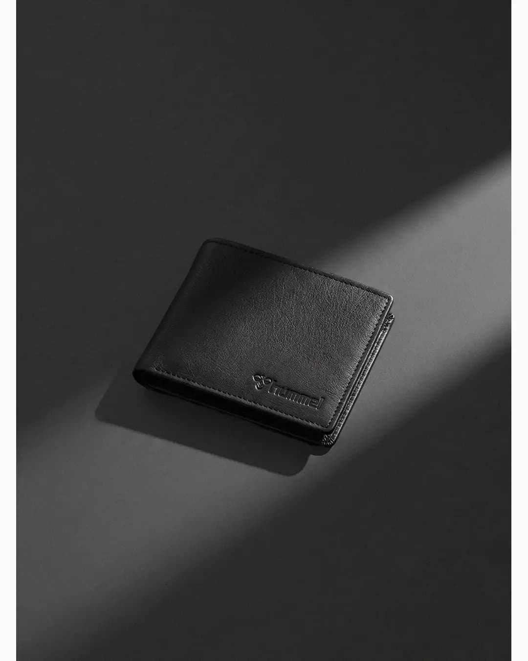 Hummel Bi-Fold Leather Wallet