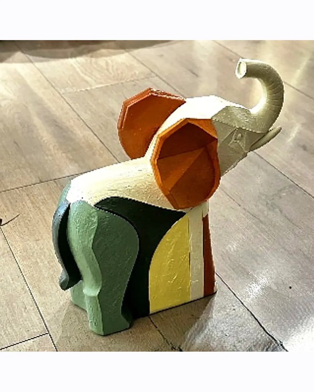 Colour-Block Elephant Showpiece (MM-1692)