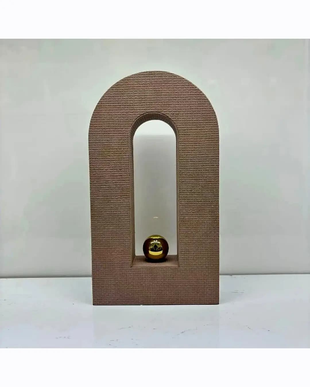 Arch Sculpture with Ball (DHK-1726)