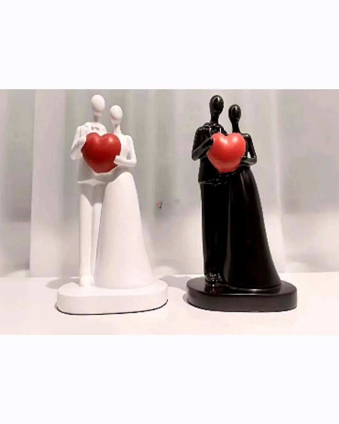 Couple Figurine with Heart